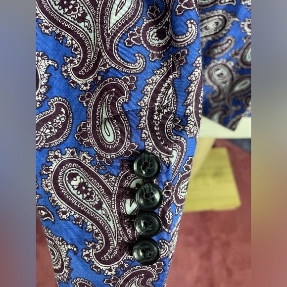 Banana Republic paisley blazer with button details - Picture 3 of 7